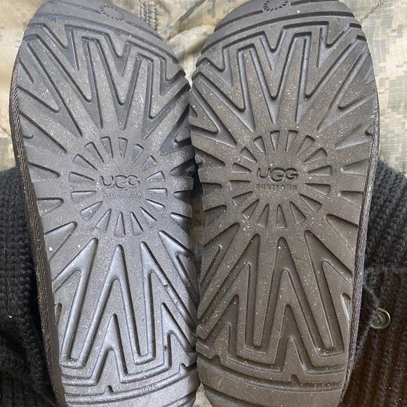 🖤UGGS🖤 - Picture 4 of 4